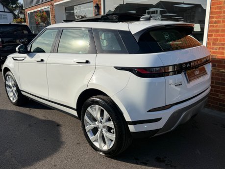 Land Rover Range Rover Evoque SE MHEV 10
