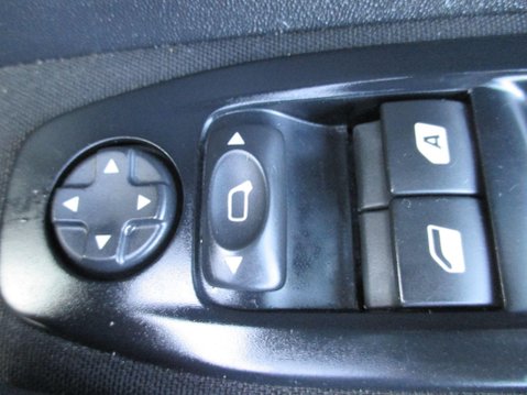 Peugeot 208 1.0 PureTech Active Euro 6 3dr 36