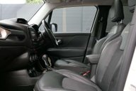 Jeep Renegade M-JET DESERT HAWK 40