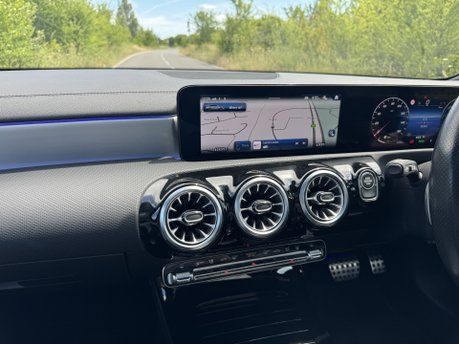 Mercedes-Benz CLA Class CLA 250e AMG Line Premium Plus Shooting Brake Estate Auto Petrol Hybrid 9