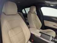 Jaguar XE 2.0 XE R-Dynamic S Auto 4dr 31
