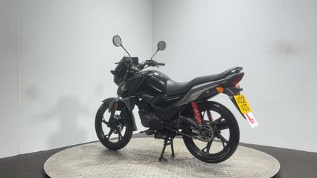 Honda CB 2021 17k NEW MOT GREAT CONDITION 125CC LEARNER BIKE CBF125 6