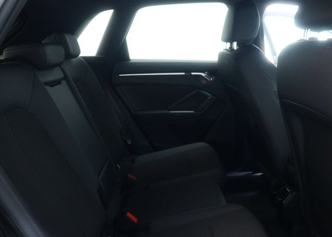 Audi Q3 1.5 Q3 Black Edition 35 TFSI MHEV Semi-Auto 5dr 52