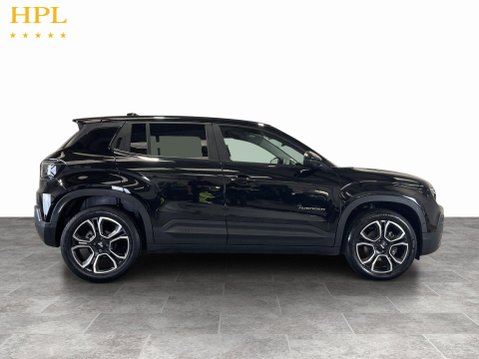 Jeep Avenger 1.2 e-Hybrid Summit SUV 5dr Petrol Hybrid e-DCT Euro 6 (s/s) (100 ps) Air C 8