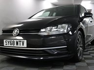Volkswagen Golf SE NAVIGATION TDI 28