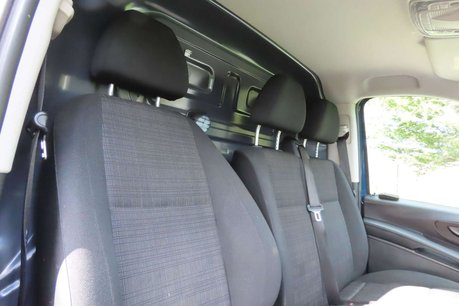 Mercedes-Benz eVito 114 e 41kWh Pure Auto FWD L2 5dr (LWB) 8