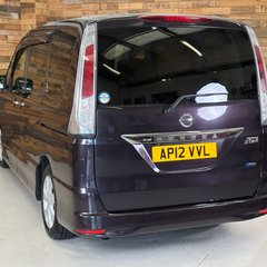 Nissan Serena 2