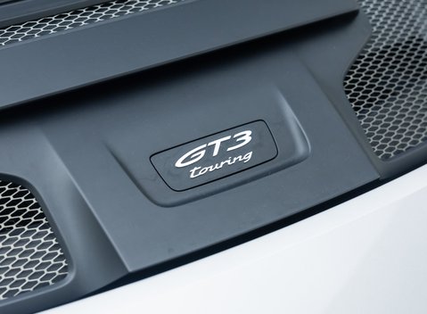 Porsche 911 GT3 TOURING (992) 26