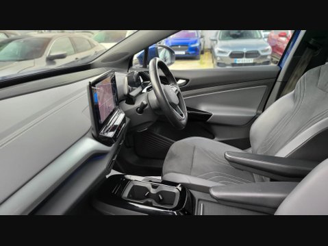 Volkswagen Id.5 Pro 77kWh Style Auto 5dr 37