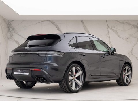 Porsche Macan S PDK 22