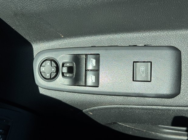 Citroen Berlingo LWB L2H1 Low Roof Enterprise Air Con Sensors EURO 6 20