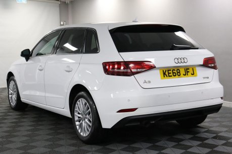 Audi A3 SPORTBACK TFSI SE TECHNIK 8