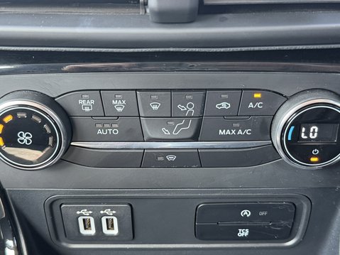 Ford Ecosport 1.0 EcoBoost 125 ST-Line 5dr 27