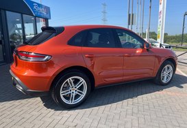 Porsche Macan PDK 13