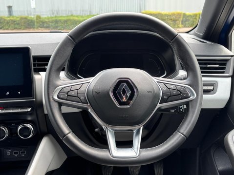 Renault Clio TECHNO TCE 15