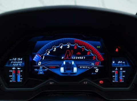 Lamborghini Aventador S LP 740-4 ROADSTER 21