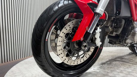 Ducati Monster 696 2011 ONLY 5K SERVICED WARRANTY 696CC LONG MOT VERY CLEAN NAKED 32