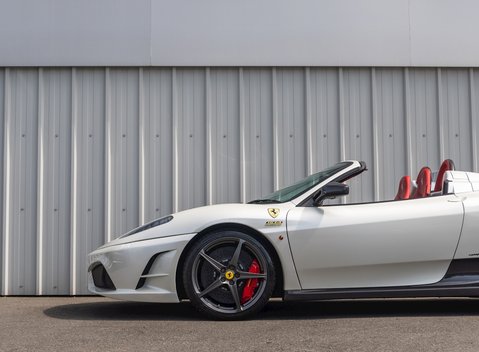 Ferrari 430 Scuderia Spider 16M 36
