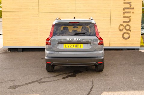 Dacia Jogger EXTREME SE TCE 6
