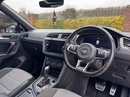Volkswagen Tiguan 2.0 Tiguan R-Line TDI BlueMotion Technology 4Motion Semi-Auto 4WD 5dr 22