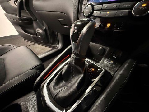 Nissan Qashqai 1.3 Qashqai Tekna DiG-T Semi-Auto 5dr 23