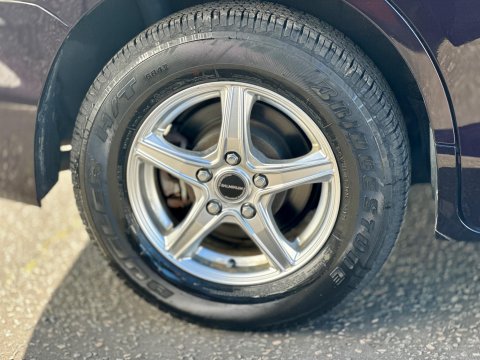 Toyota Noah Hybird 7 Seaters 52