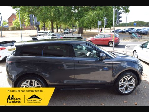 Land Rover Range Rover Evoque 2.0 Range Rover Evoque R-Dynamic SE D Auto 4WD 5dr 2