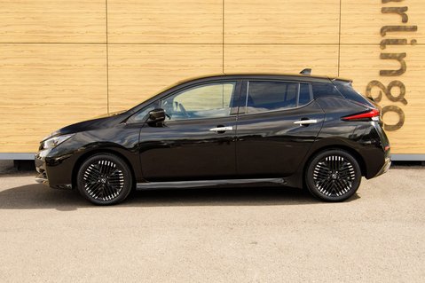 Nissan LEAF TEKNA 10