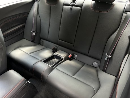 BMW 2 Series M2 COMPETITION 76