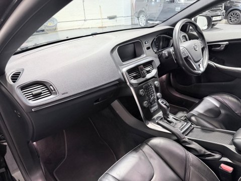 Volvo V40 2.0 D4 R-Design Pro Auto Euro 6 (s/s) 5dr 12
