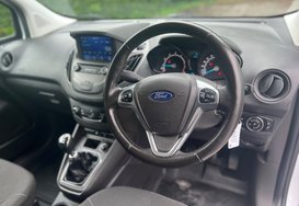 Ford Transit Courier LIMITED L1 EURO 6 VAN 17