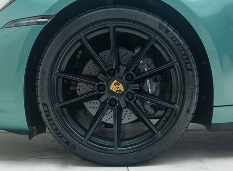 Porsche 911 Targa 4 (992) 28