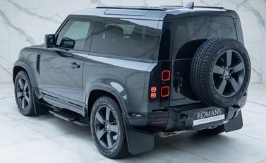 Land Rover Defender 90 D350 X-DYNAMIC HSE 7