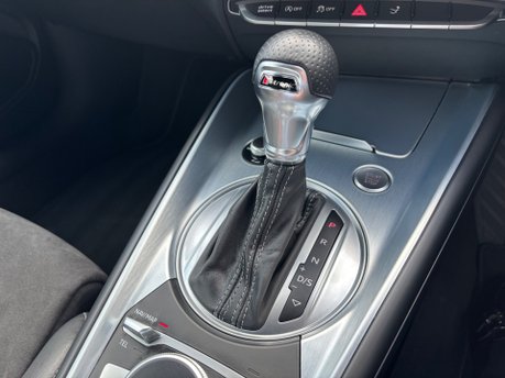 Audi TT 2.0 TFSI 45 Coupe 3dr Petrol S Tronic quattro Euro 6 (245ps) 29