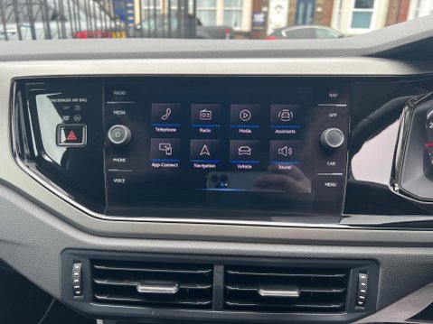 Volkswagen Polo 1.0 EVO Match Euro 6 (s/s) 5dr 37