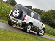 Land Rover Defender D250 SE County Edition 20