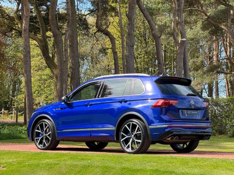 Volkswagen Tiguan R TSI 4MOTION DSG 4