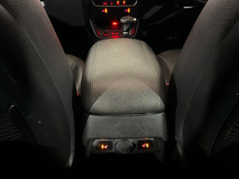 Kia Sorento CRDI KX-3 SAT NAV 21