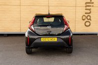 Toyota Aygo X VVT-I PURE 6