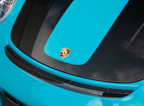 Porsche 911 (991) GT2 RS 24