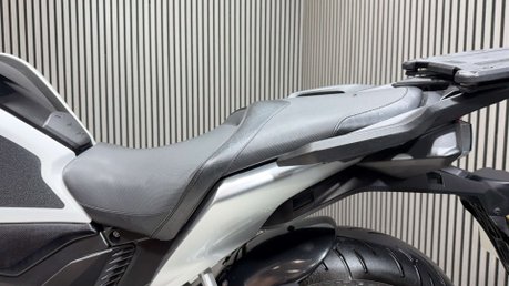 Honda VFR1200F 2010 VFR 1200 ONLY 22K LONG MOT SPORTS TOURER 1200CC 13