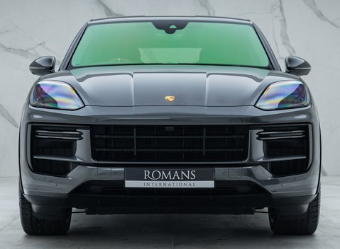 Porsche Cayenne TURBO E-HYBRID GT 7