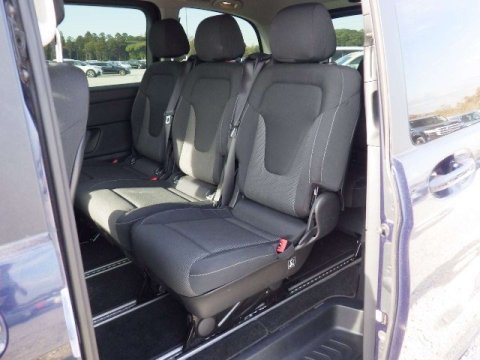 Mercedes-Benz V Class 2.2 V220d BlueTEC SE MPV 5dr Diesel G-Tronic+ (s/s) 7 Seat (163 ps) 9