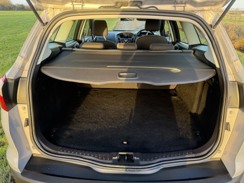Ford Focus TITANIUM NAVIGATOR TDCI 13