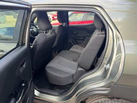 Suzuki e Vitara 61kWh Motion Auto 5dr 17