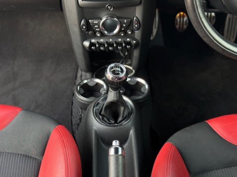 Mini Hatch 1.6 Cooper S Euro 5 (s/s) 3dr 56