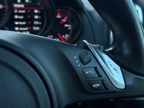 Porsche Cayenne 3.0 TD V6 Tiptronic 4WD Euro 5 (s/s) 5dr 60