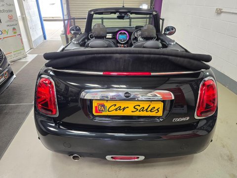 Mini Convertible 1.5 Cooper Exclusive Euro 6 (s/s) 2dr 9