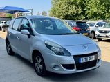 Renault Scenic 1.6 VVT Dynamique TomTom Euro 5 5dr 1