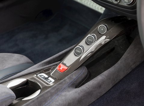 Ferrari F12 Berlinetta 18